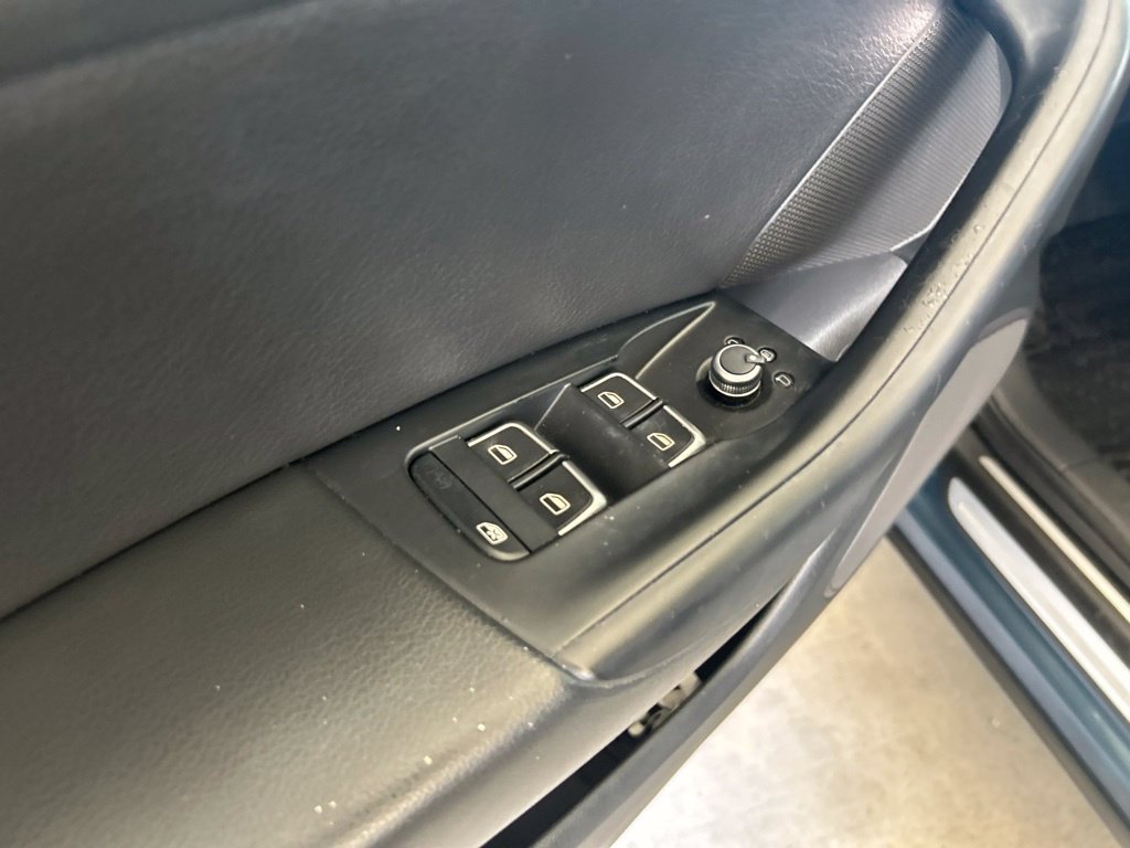 Used 2018 Audi Q3 2.0T Premium FWD image 36