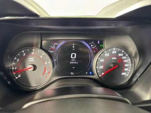 Used 2021 Chevrolet Camaro SS RWD image 21