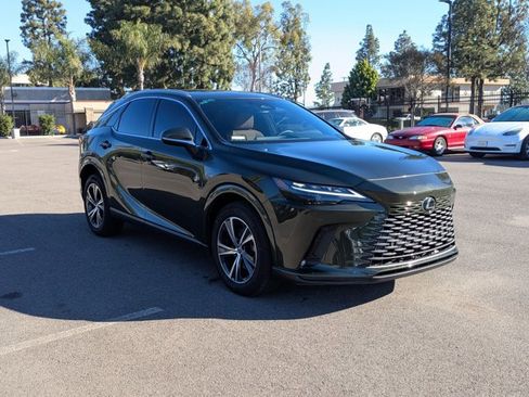 Used 2025 Lexus RX 350 FWD w/ Technology Package image 3