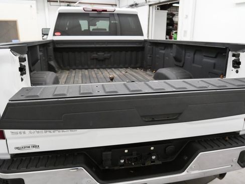 Used 2024 Chevrolet Silverado 3500 LTZ w/ LTZ Plus Package image 40