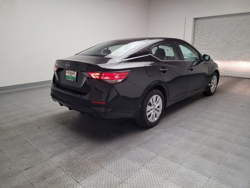 Used 2024 Nissan Sentra S FWD image 9