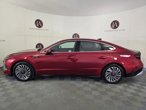 Used 2024 Hyundai Sonata Limited image 6