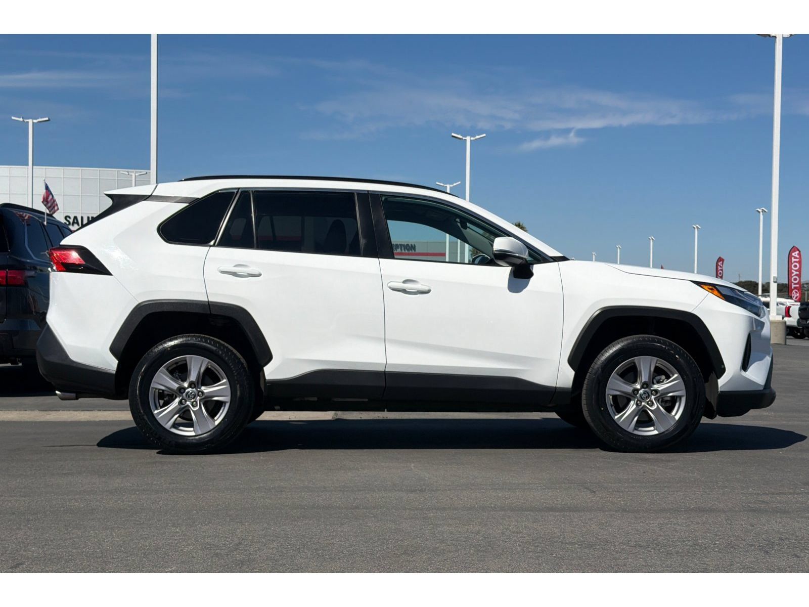 Used 2025 Toyota RAV4 XLE FWD image 3