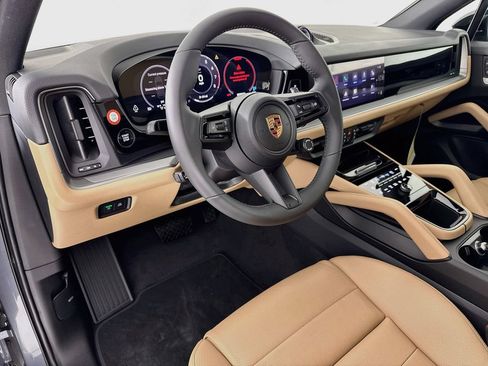 New 2026 Porsche Cayenne AWD/4WD image 4