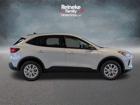 New 2026 Ford Escape Active w/ Cold Weather Package image 4