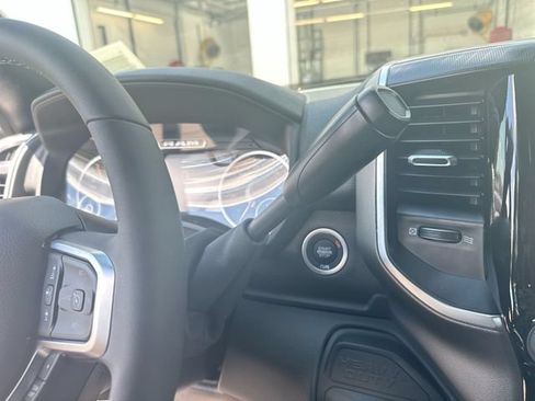 New 2026 RAM 2500 Big Horn AWD/4WD image 21