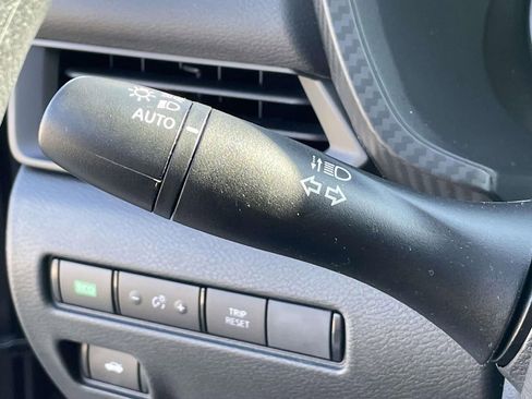 Used 2025 Nissan Sentra S image 20