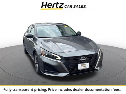 Used 2025 Nissan Altima 2.5 SV