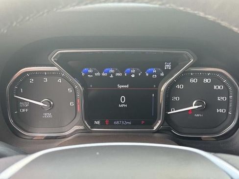 Used 2021 GMC Yukon SLT w/ SLT Luxury Plus Package AWD/4WD image 28