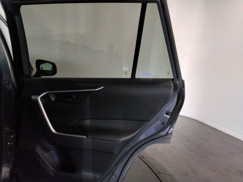 Used 2024 Toyota RAV4 LE image 31