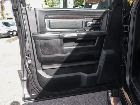 Used 2014 RAM 2500 Limited image 17