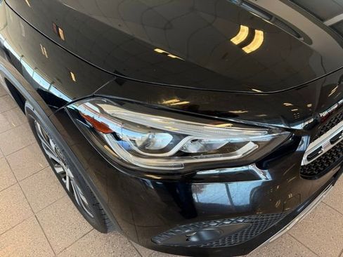 Used 2021 Mercedes-Benz GLA 250 4MATIC image 9