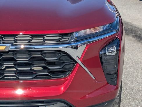 Certified 2024 Chevrolet Trax LS w/ LS Convenience Package image 9