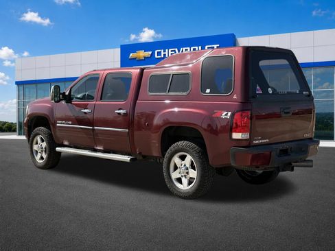 Certified 2014 GMC Sierra 3500 Denali w/ Suspension Package, Off-Road AWD/4WD image 5