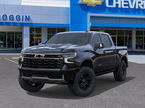 New 2026 Chevrolet Silverado 1500 ZR2 image 6