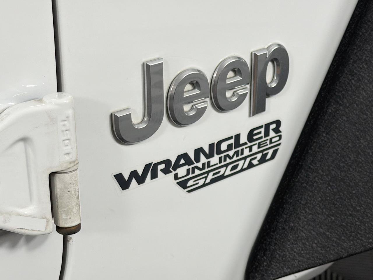 Used 2020 Jeep Wrangler Unlimited Sport S AWD/4WD image 30