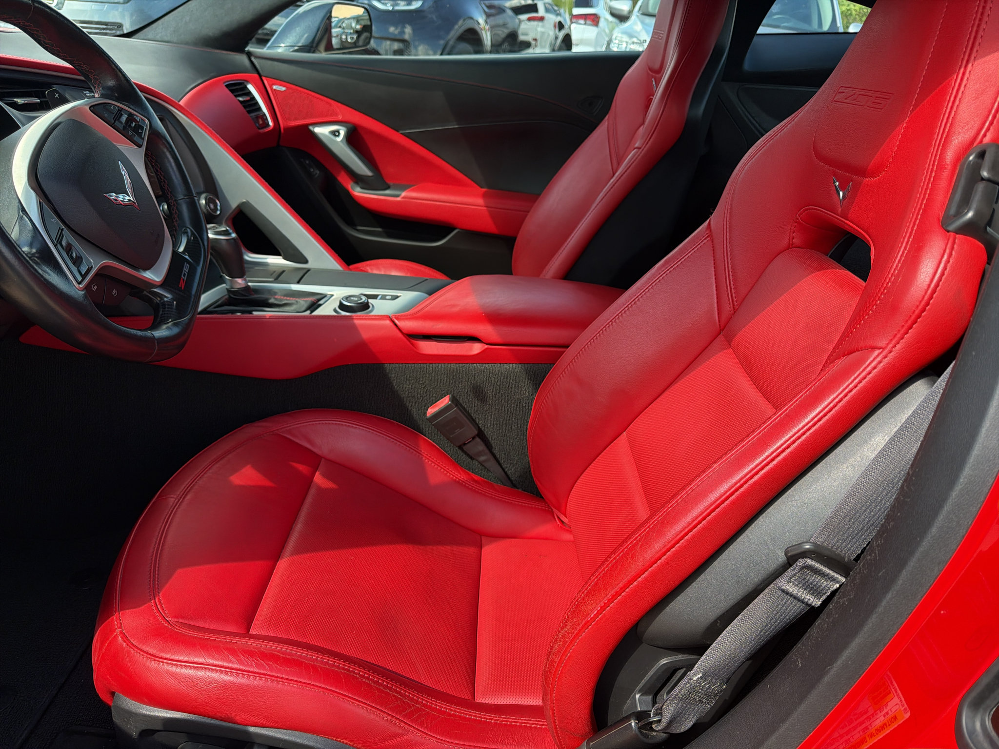 Used 2016 Chevrolet Corvette Z06 w/ 3LZ Preferred Equipment Group RWD image 17