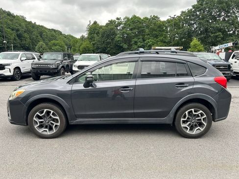 Used 2017 Subaru Crosstrek 2.0i Limited AWD/4WD image 5