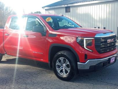 Used 2022 GMC Sierra 1500 Pro w/ X31 Off-Road Package