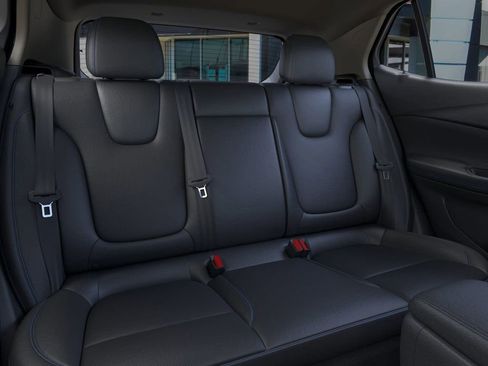 New 2025 Buick Encore GX Sport Touring image 17