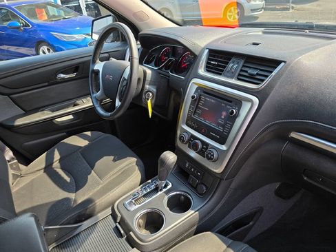 Used 2015 GMC Acadia SLE AWD/4WD image 10