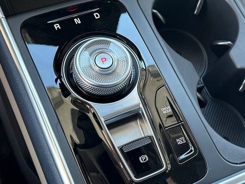 New 2026 Kia Carnival EX image 26