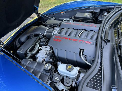 Used 2011 Chevrolet Corvette Convertible w/ Preferred Equipment Group RWD image 28