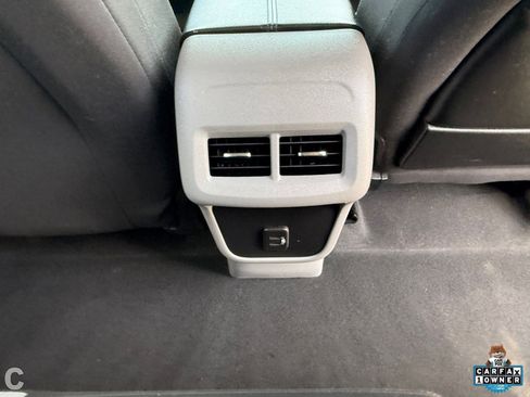 Certified 2022 GMC Terrain SLE image 13