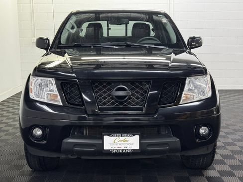 Used 2020 Nissan Frontier SV w/ Midnight Edition Floor Mats AWD/4WD image 5