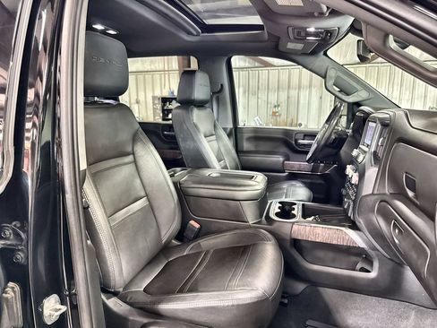 Used 2022 GMC Sierra 3500 Denali AWD/4WD image 31