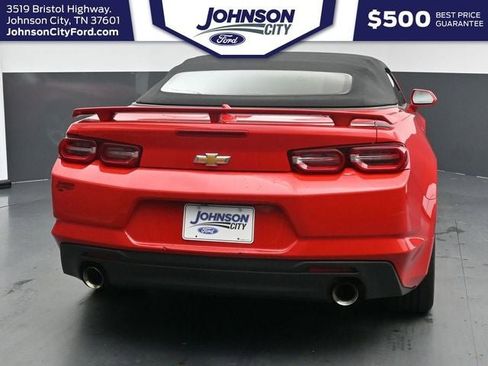 Used 2020 Chevrolet Camaro LT RWD image 11