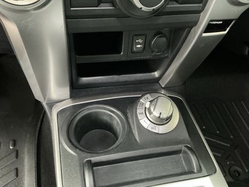 Used 2015 Toyota 4Runner SR5 image 28