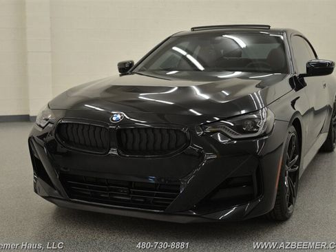 Used 2023 BMW 230i Coupe w/ M Sport Package image 1
