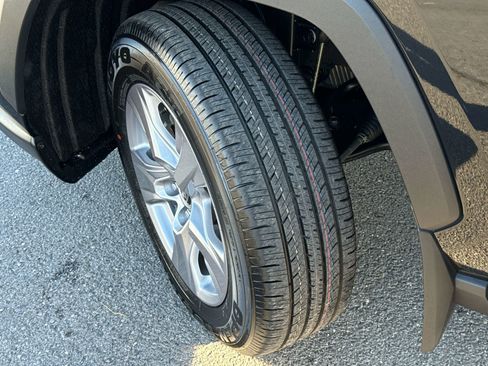 New 2025 Toyota RAV4 XLE image 8