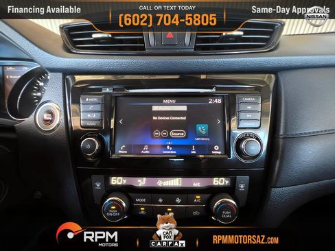 Used 2019 Nissan Rogue SV FWD image 16