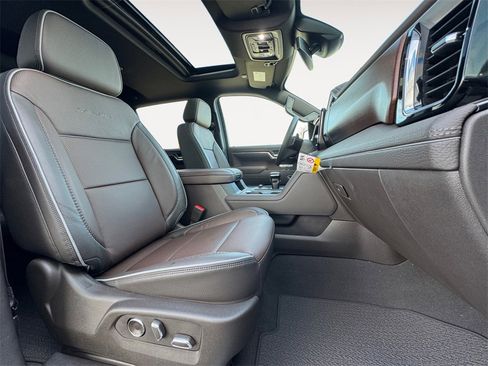 New 2026 GMC Sierra 1500 Denali image 15