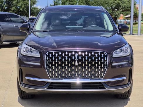 Used 2023 Lincoln Corsair Reserve AWD/4WD image 2