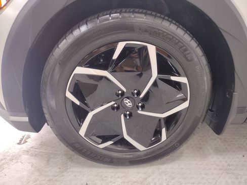 Certified 2023 Hyundai Ioniq 5 SEL AWD/4WD image 6