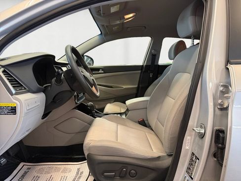 Used 2018 Hyundai Tucson SEL w/ Cargo Package AWD/4WD image 9