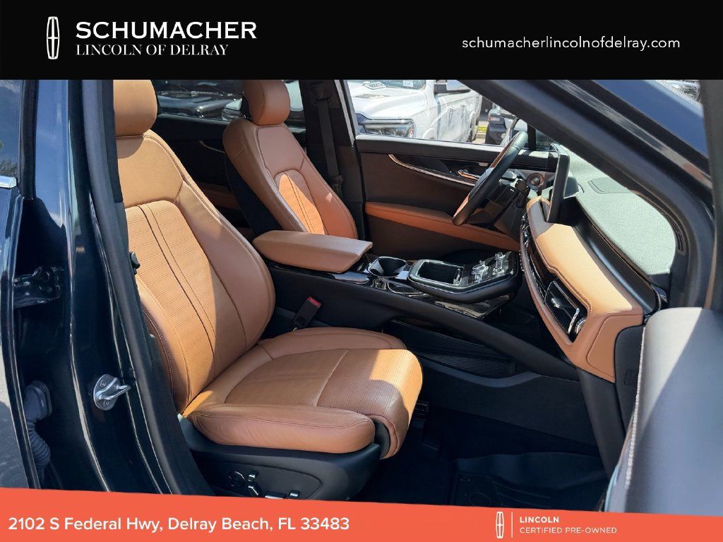 Certified 2023 Lincoln Nautilus Black Label w/ Class II Trailer Tow Package AWD/4WD image 18