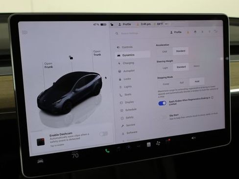 Used 2023 Tesla Model Y 2WD image 30