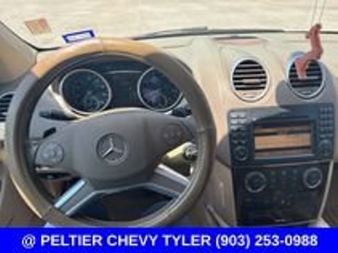 Used 2010 Mercedes-Benz ML 350 2WD image 15