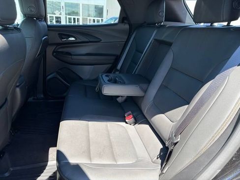 Used 2025 Chevrolet TrailBlazer ACTIV w/ Convenience Package AWD/4WD image 33