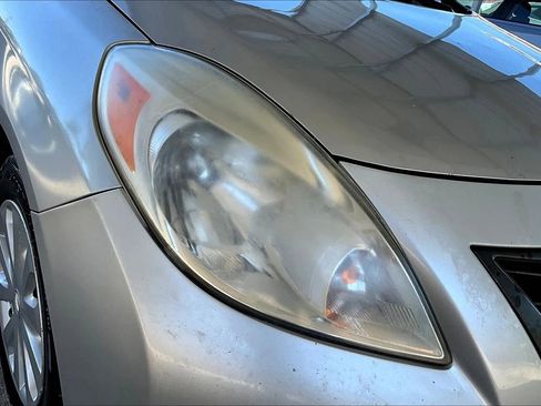 Used 2013 Nissan Versa S Plus image 25