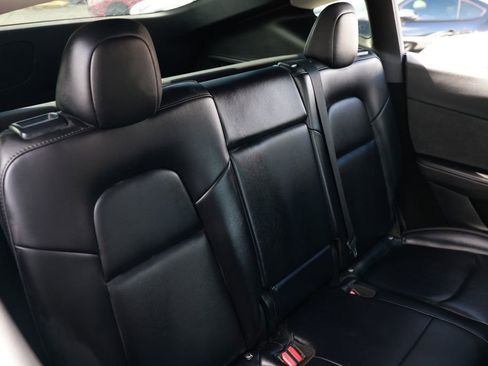 Used 2023 Tesla Model Y AWD image 17