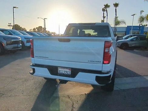 Used 2023 Chevrolet Silverado 1500 Custom AWD/4WD image 7