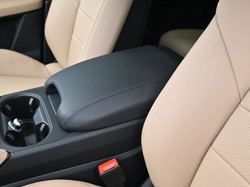 Certified 2026 Porsche Cayenne AWD/4WD image 20