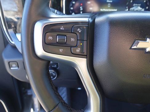 Used 2024 Chevrolet Silverado 1500 LT image 46