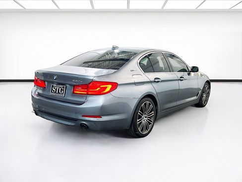 Used 2018 BMW 530e image 4
