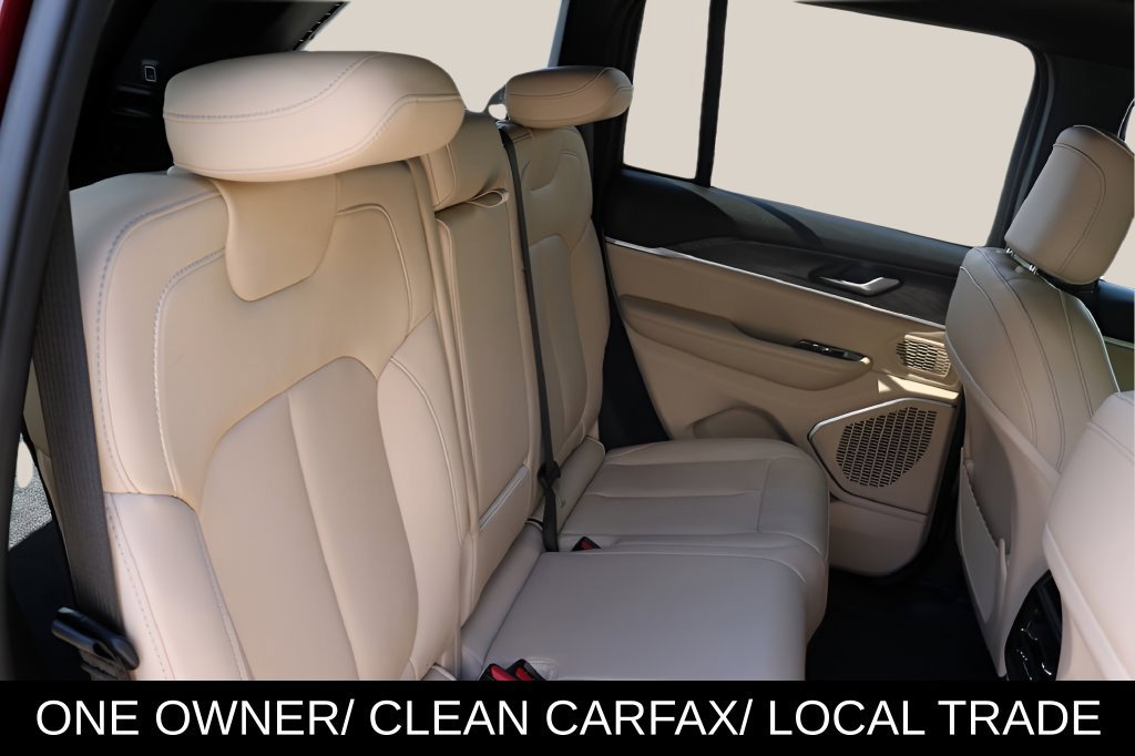 Used 2023 Jeep Grand Cherokee Limited RWD image 18